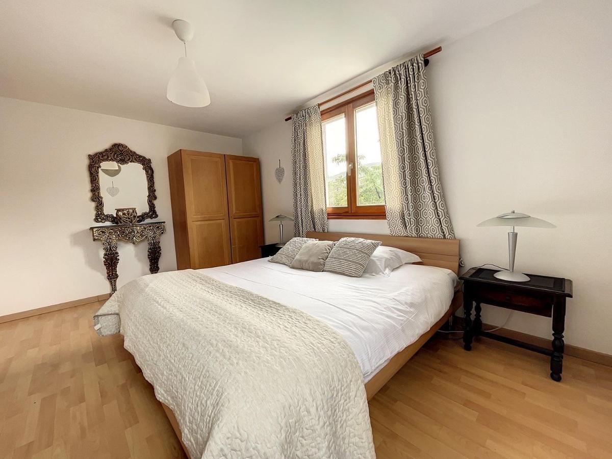 Appartement 2 Chambres Au Coeur Du Vignoble Avec Terrasse Riquewihr Luaran gambar